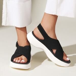 Vivaia Kara AdaptAll Sport Black Knit Lightweight Comfort Cushion Sandals 7.5